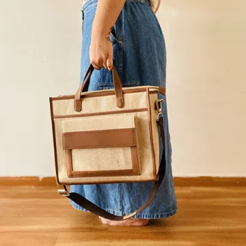 BEVERLY JUTESMART MESSENGER BAG