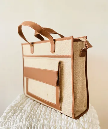 BEVERLY JUTESMART MESSENGER BAG
