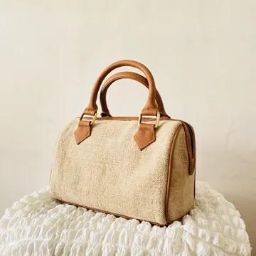 EGON JUTESMART SLING BAG