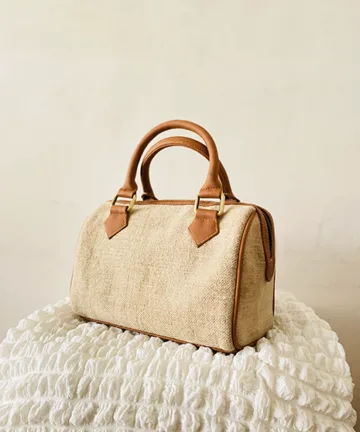EGON JUTESMART SLING BAG